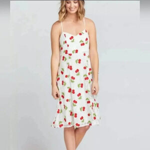 Show‎ Me Your Mumu Carissa Lace Cherry Dress Size XS Knee Length White Red